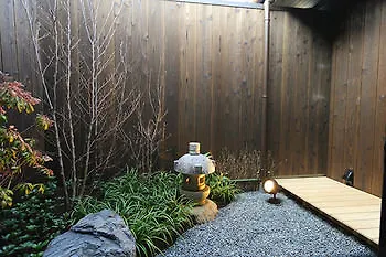 شقة Kyoto Ikken Machiya Satoi Tetsusen Omiya Gojo